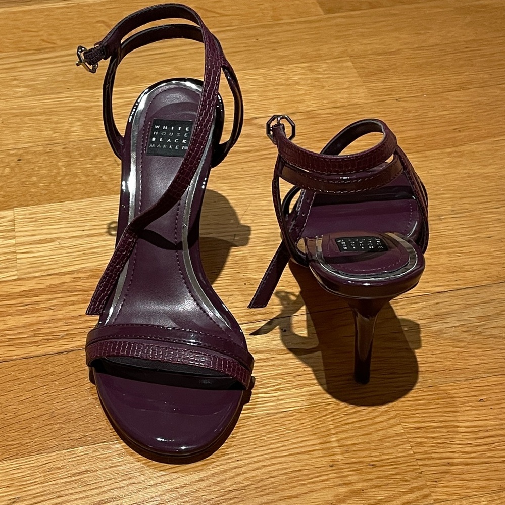 Sandals - Picture 3 of 6